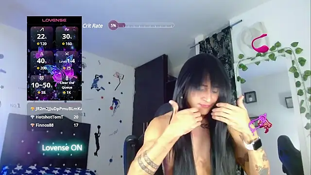 Penelopee22cm webcam