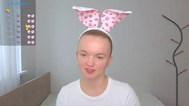 StellaBunny webcam