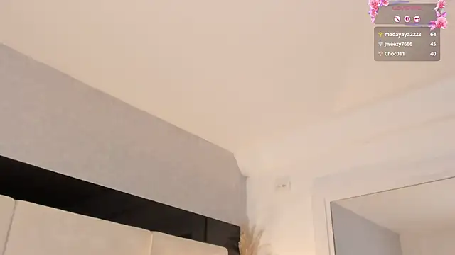SummerLuna webcam