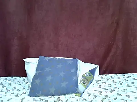 Miss_madiba webcam