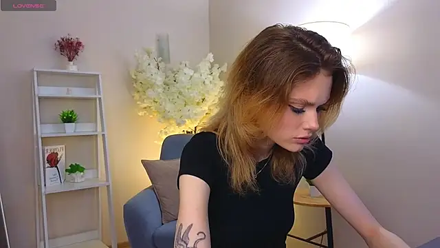 jenferolifers - JenferOlifers's free webcam - UK Sex Cams