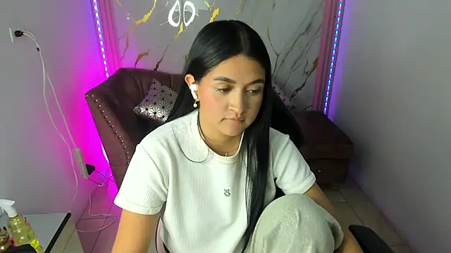 Annie_kors webcam