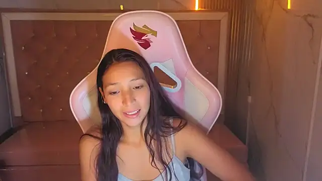 Lessly_b webcam