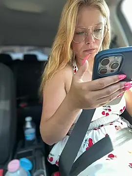 AnastasiaAniess webcam