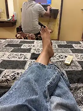 indianshycouple webcam