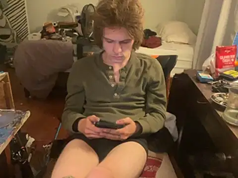 xanderozzz (M young) - #american #bisexuals #blondes #cam2cam #flashing #flexing #hd #middle-priced-privates #mobile #muscular #recordable-privates #small-audience #smoking #white #young