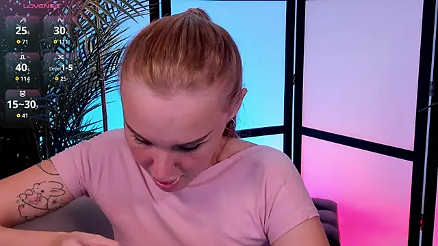 LianaFord webcam