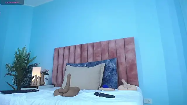 nana_levy webcam