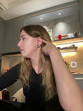 Nura_n_Sarah webcam