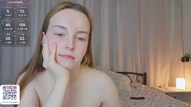 bae_cake_ webcam