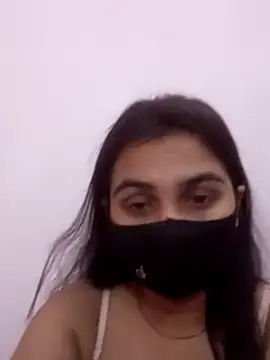 TRISHA0404 webcam