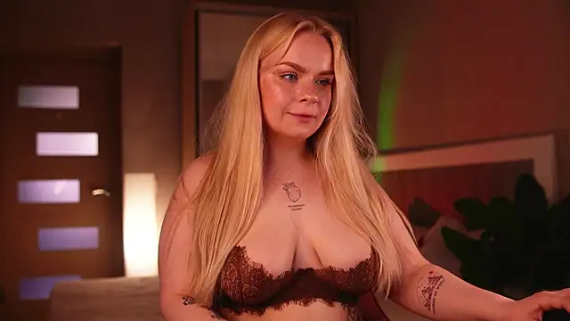 LisaLove3 webcam