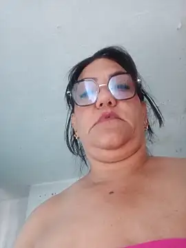 saraladys webcam
