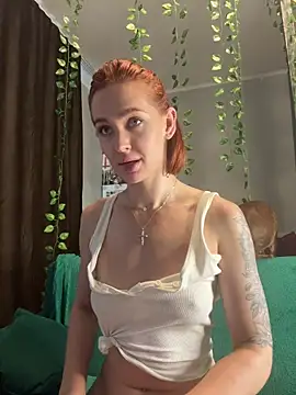 littlefox___ (F young) - let's rub my NAKED buns on your dick+OIL