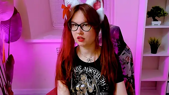 CarolGiggly webcam