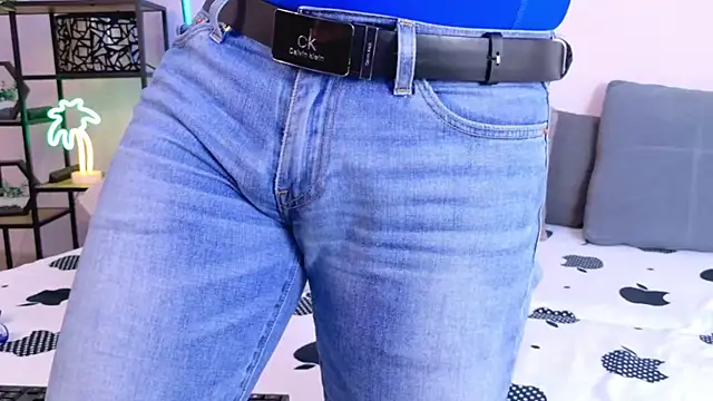 jimmy_doss (M young) - Touch me!!!! Make me Horny!!!! CUM!!