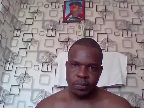 Chumba_001 live cam on StripChat