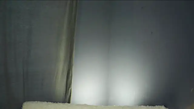 BabyRen - Female Stripchat model