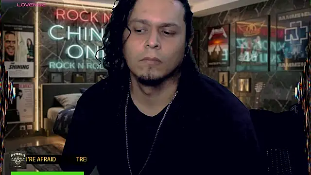 chino_roz webcam
