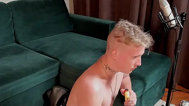 SweetBoyAlexx