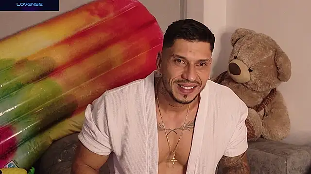 Seth_Vegaa live cam on StripChat