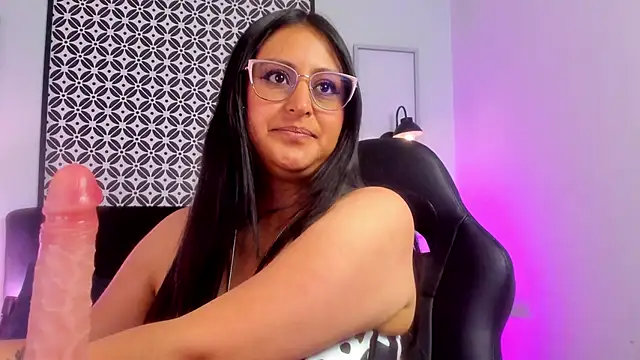 Amber_gold_ webcam