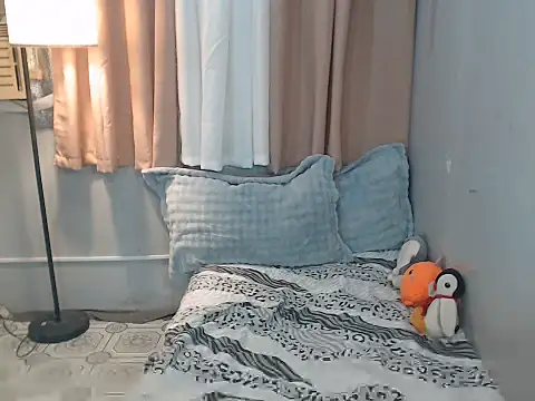 TSbrianaHugeCock webcam