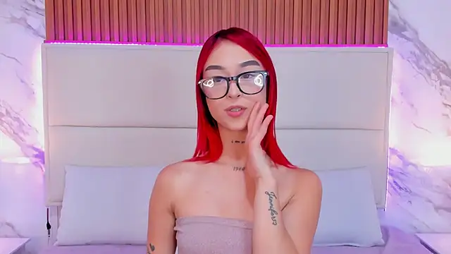 _bella_rossee_ webcam