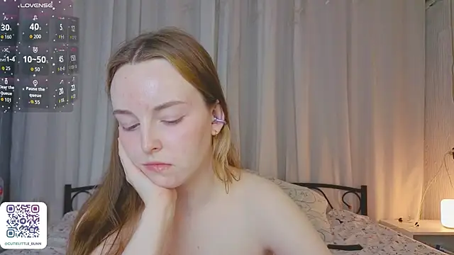 bae_cake_ webcam