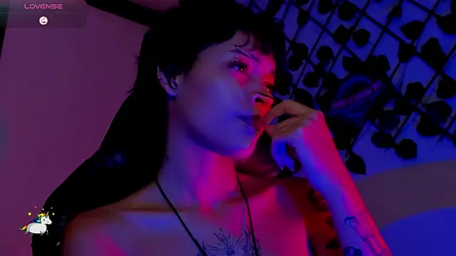 Anny_Kiitty webcam