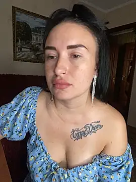 Roxana_Bell webcam