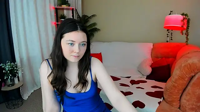 AlluringLookk webcam
