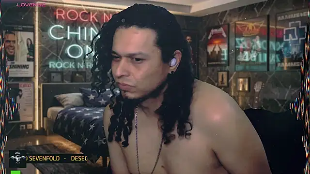 chino_roz webcam