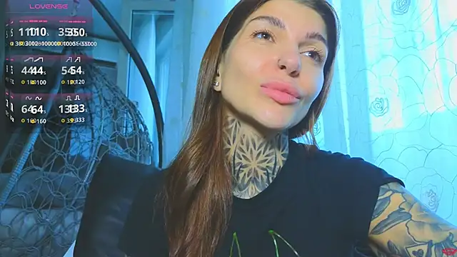 tattooedBabyy webcam