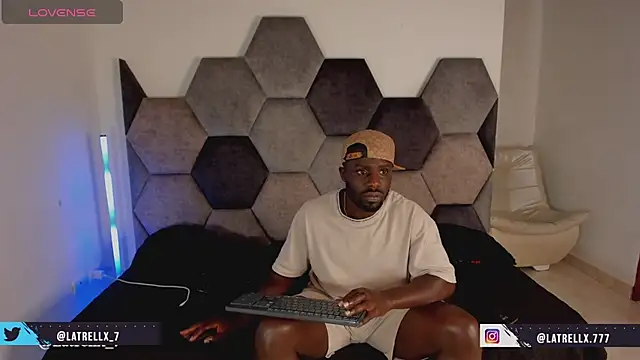 Latrellx7 webcam