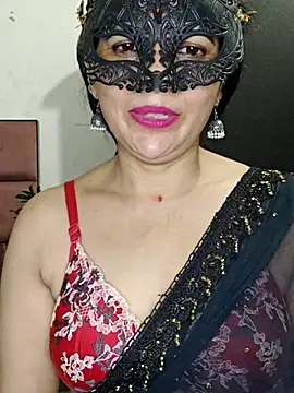 BhabhiPooja69 webcam