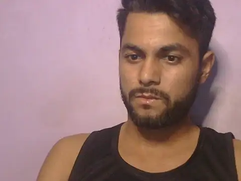 Stubborndesiboy webcam