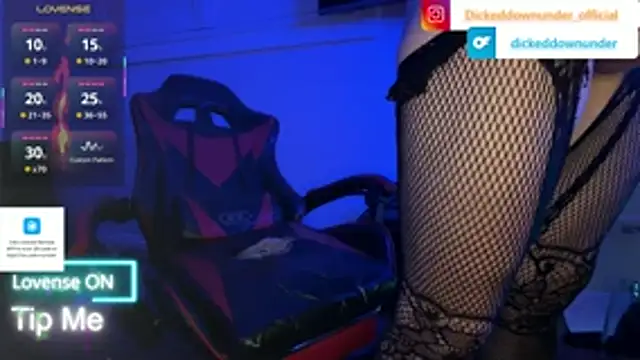 OFFICAL_DICKEDDOWNUNDER webcam