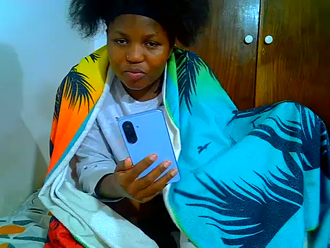 SweetHoney21_ webcam