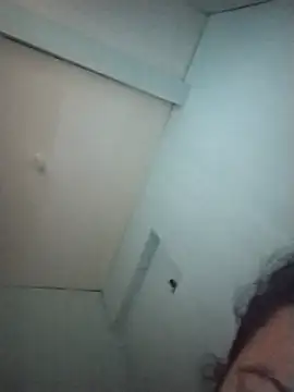 TeaseNPlease_13 live cam on StripChat