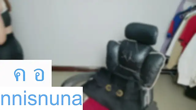 nunanunanuna webcam