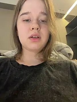 HornyGirlH webcam