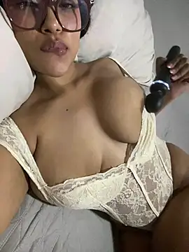 Kittybrown18 webcam