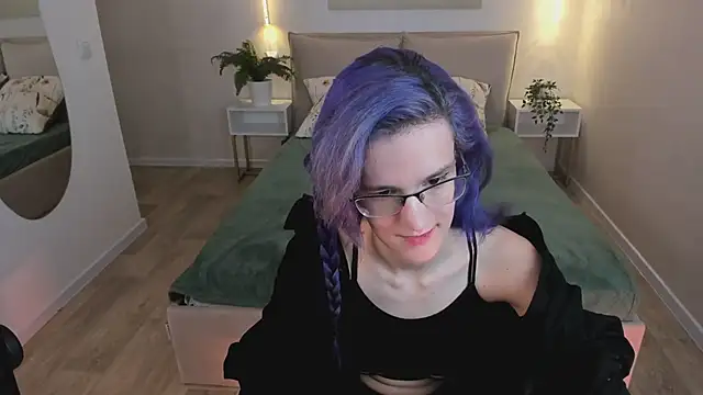 AuraLaunni webcam