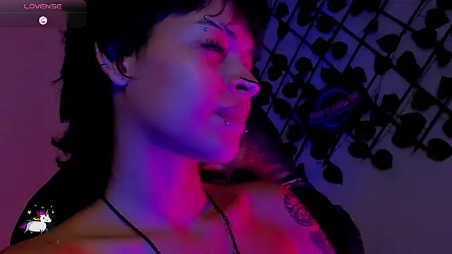 Anny_Kiitty webcam