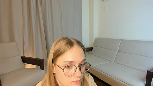 FemMantis webcam