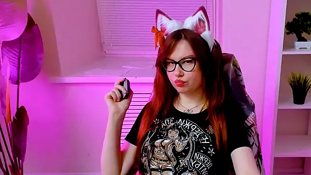 CarolGiggly webcam