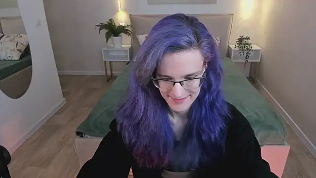 AuraLaunni webcam