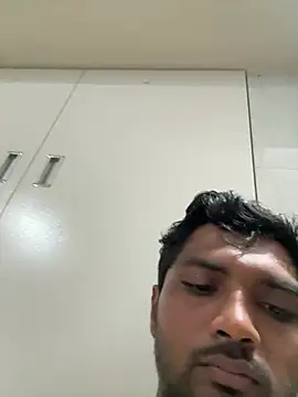 Gujarati-boy-meetbhabhi