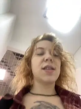 Sweety_Risk webcam